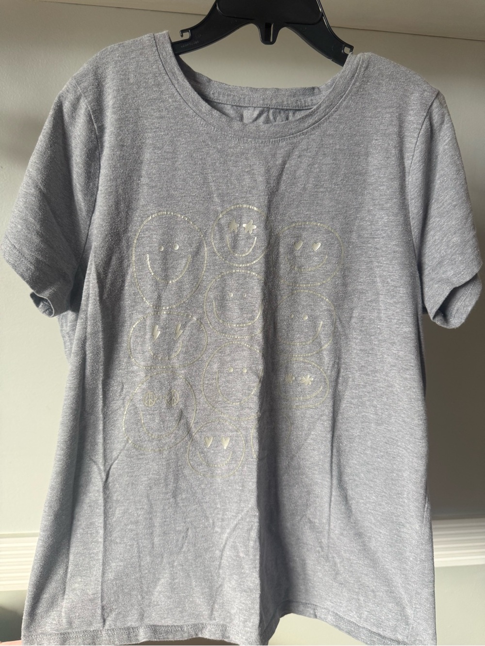 Gray Short Sleeve Tee with Silver Smiley Faces